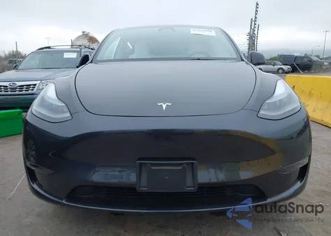 2024 Tesla Model Y Long Range Dual Motor All-Wheel Drive from USA, damaged, VIN 7SAYGDEE0RF984228